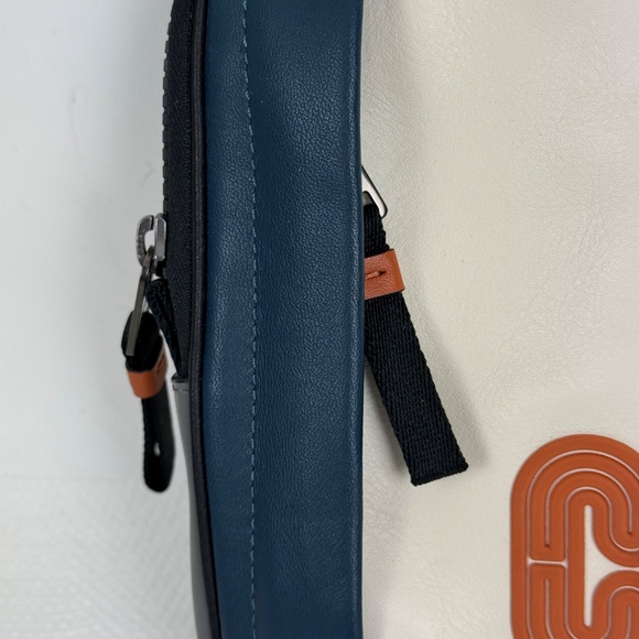 Genuine Men's COACH North South ColorBlock Leather Belt Bag Pouch Wallet - Picture 12 of 14